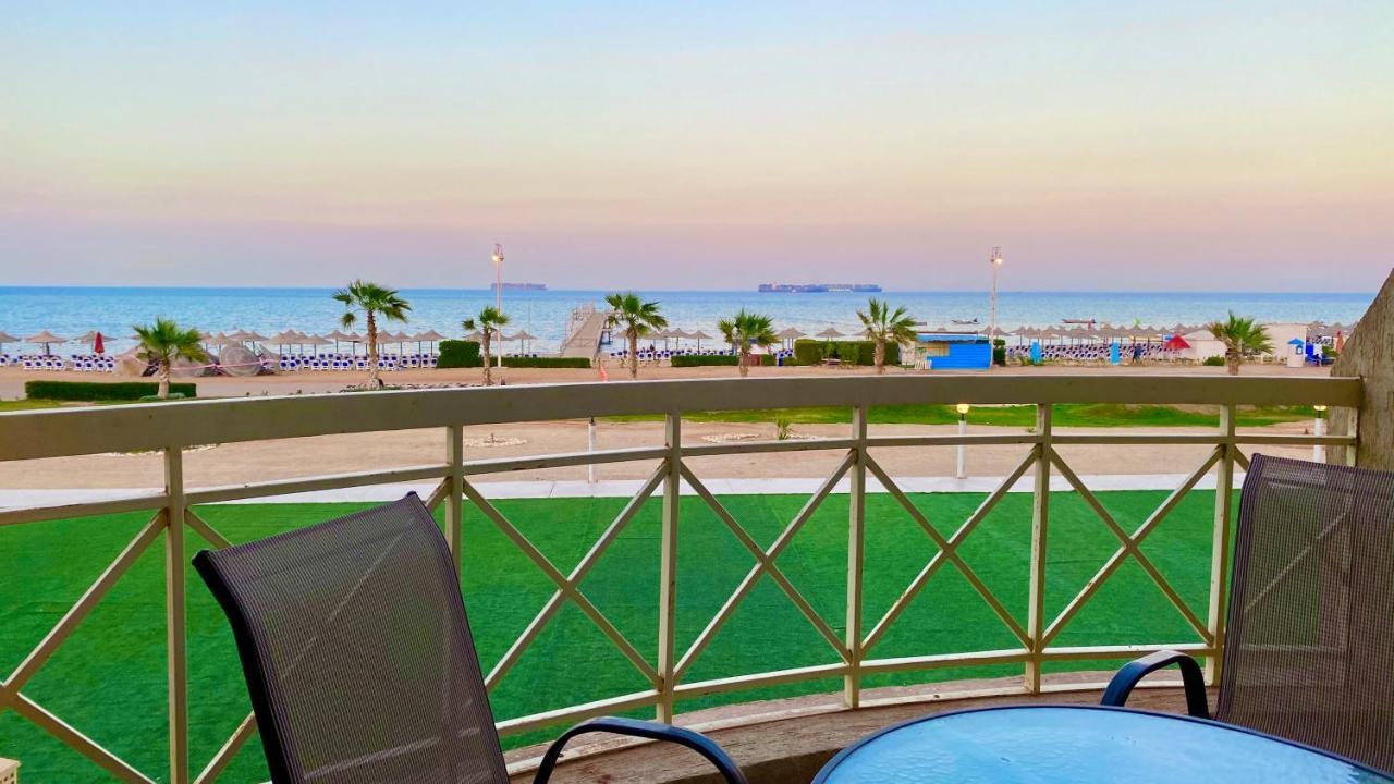 Porto South Beach Royal Sea View Families صف اول بحر مباشر Ain Sukhna Eksteriør bilde