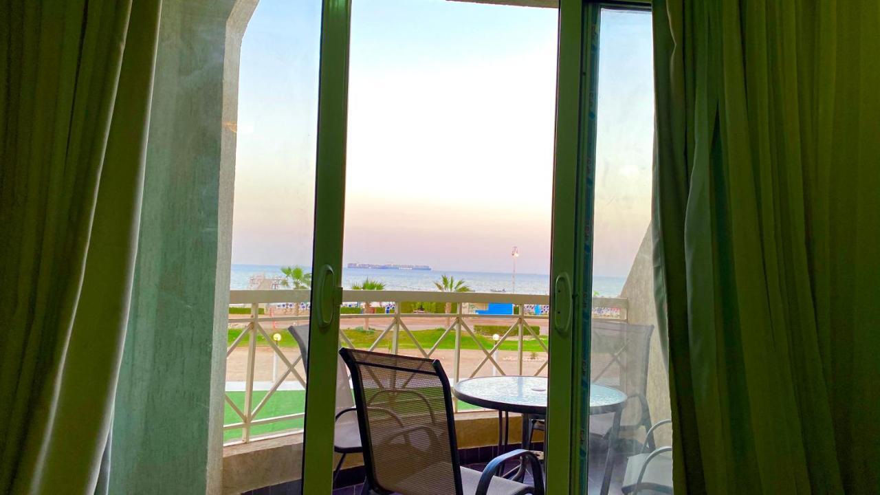 Porto South Beach Royal Sea View Families صف اول بحر مباشر Ain Sukhna Eksteriør bilde