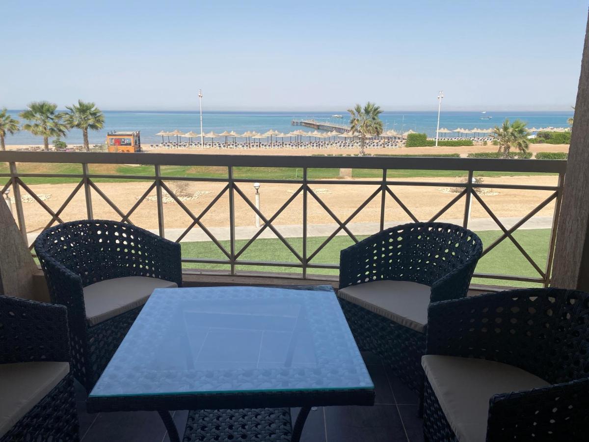 Porto South Beach Royal Sea View Families صف اول بحر مباشر Ain Sukhna Rom bilde