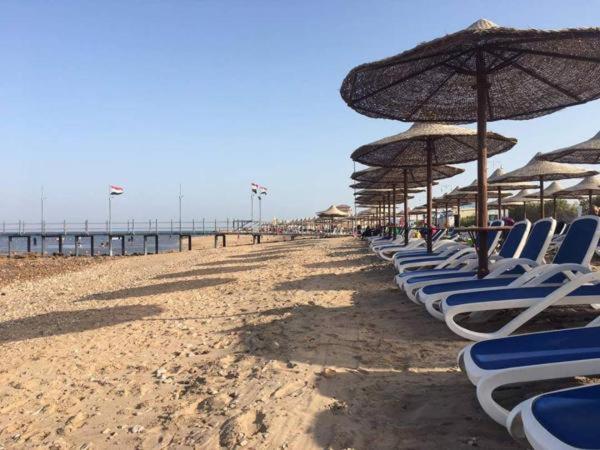 Porto South Beach Royal Sea View Families صف اول بحر مباشر Ain Sukhna Eksteriør bilde